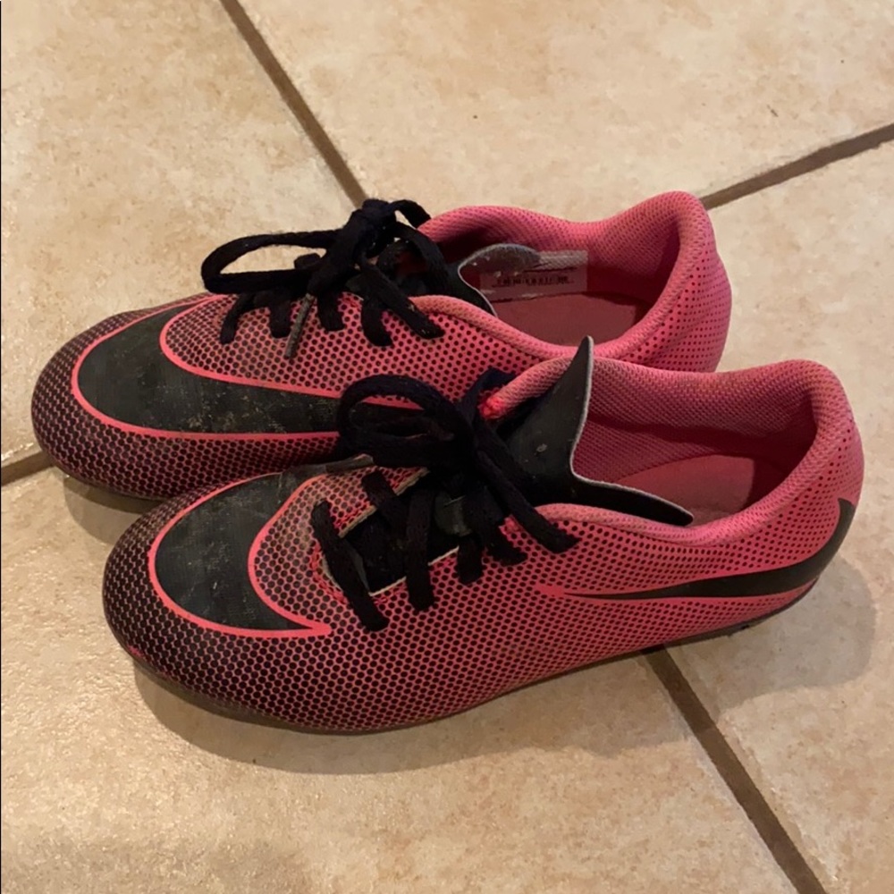 Girls soccer cleats